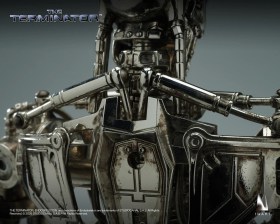 T-800 Endoskeleton The Terminator 1/6 Collectible Figure by Inart
