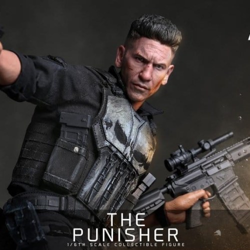 The Punisher Marvel 1/6 Action Figure by Hot Toys