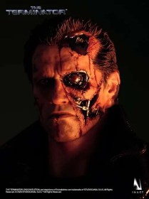 T-800 Terminator 1/6 Collectible Figure by Inart