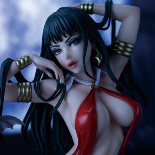 Vampirella Bishoujo PVC 1/7 Statue by Kotobukiya