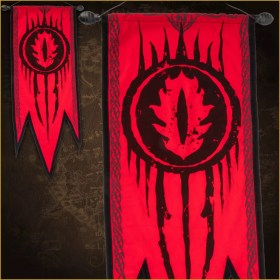 War Helm of Sauron Museum Collection Lord of the Rings 1/1 Replica by United Cutlery