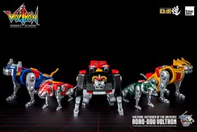 Voltron Defender of the Universe Robo-Dou Action Figure Voltron by ThreeZero