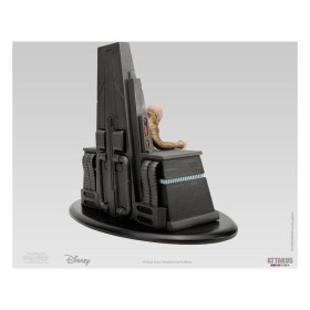 Snoke on his throne Star Wars Episode V Elite Collection Statue by Attakus