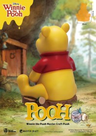 Winnie the Pooh Disney Master Craft Statue by Beast Kingdom Toys