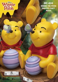 Winnie the Pooh Disney Master Craft Statue by Beast Kingdom Toys