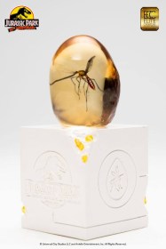 Elephant Mosquito in Amber Jurassic Park Statue by Elite Creature Collectibles