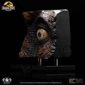 T-Rex Eye Screen-Used SWS Jurassic Park Replica by ECC