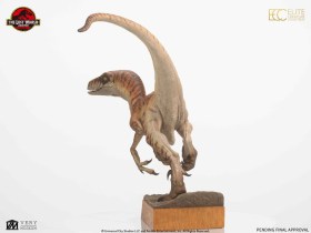 Male Velociraptor Jurassic Park The Lost World 1/4 Statue by ECC