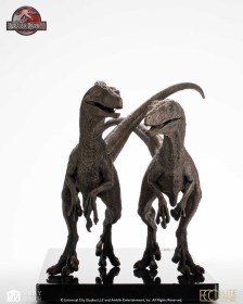 Pair of Velociraptors Jurassic Park 1/8 Statue by ECC