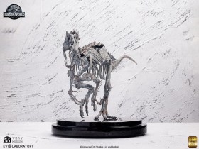 Indominus Rex Skeleton Bronze Jurassic World 1/24 Statue by ECC