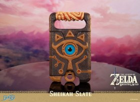 Sheikah Slate The Legend of Zelda Breath of the Wild 1/1 Life Size Statue by First 4 Figures