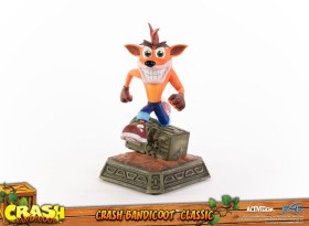 Crash Bandicoot Classic Statue by First 4 Figures