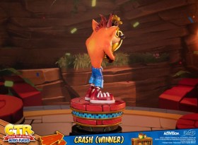 Crash (Winner) Crash Team Racing Nitro-Fueled Statue by First 4 Figures