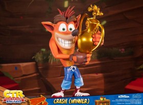 Crash (Winner) Crash Team Racing Nitro-Fueled Statue by First 4 Figures