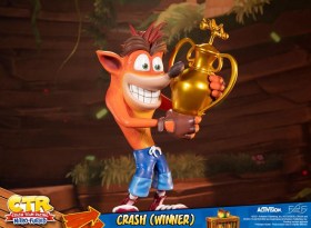 Crash (Winner) Crash Team Racing Nitro-Fueled Statue by First 4 Figures