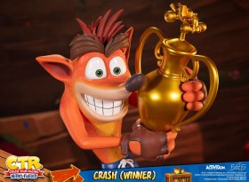 Crash (Winner) Crash Team Racing Nitro-Fueled Statue by First 4 Figures