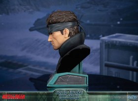 Solid Snake Metal Gear Solid Grand Scale Bust by First 4 Figures