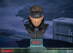 Solid Snake Metal Gear Solid Grand Scale Bust by First 4 Figures