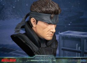 Solid Snake Metal Gear Solid 1/1 Life-Size Bust by First 4 Figures