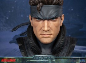 Solid Snake Metal Gear Solid 1/1 Life-Size Bust by First 4 Figures