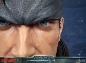 Solid Snake Metal Gear Solid 1/1 Life-Size Bust by First 4 Figures