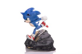 Sonic Standoff Sonic the Hedgehog 2 Statue by First 4 Figures