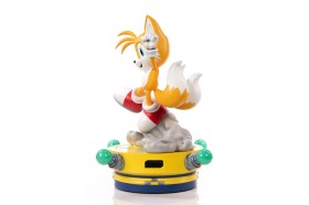 Tails Sonic the Hedgehog Statue by First 4 Figures