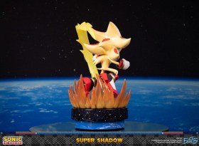 Sonic the Hedgehog Statue Super Shadow by First 4 Figures