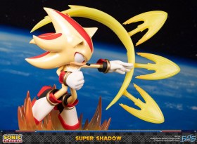 Sonic the Hedgehog Statue Super Shadow by First 4 Figures