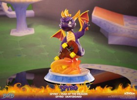 Spyro Skateboard Spyro Year of the Dragon PVC Statue by First 4 Figures
