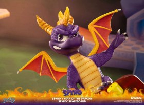 Spyro Skateboard Spyro Year of the Dragon PVC Statue by First 4 Figures