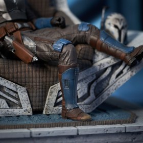 Bo-Katan Kryze on Throne The Mandalorian Star Wars Premier Collection 1/7 Statue by Gentle Giant