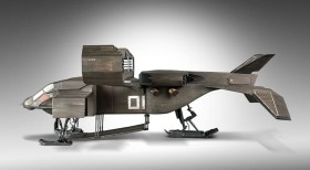 UD-4 Cheyenne Dropship Aliens Replica by Hollywood Collectibles Group