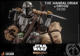 The Mandalorian & Grogu Deluxe Version Star Wars The Mandalorian 1/6 Action Figure 2-Pack by Hot Toys