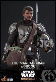 The Mandalorian & Grogu Star Wars The Mandalorian 1/6 Action Figure 2-Pack by Hot Toys