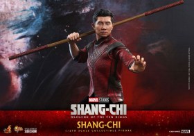 Shang-Chi and the Legend of the Ten Rings Movie Masterpiece 1/6 Action Figure Shang-Chi by Hot Toys