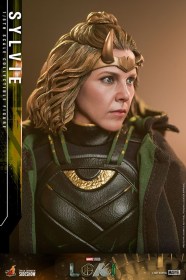 Sylvie Loki 1/6 Action Figure by Hot Toys