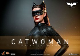 Catwoman The Dark Knight Trilogy Movie Masterpiece 1/6 Action Figure by Hot Toys