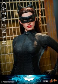 Catwoman The Dark Knight Trilogy Movie Masterpiece 1/6 Action Figure by Hot Toys