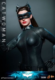 Catwoman The Dark Knight Trilogy Movie Masterpiece 1/6 Action Figure by Hot Toys