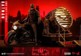 Batman with Bat-Signal The Batman Movie Masterpiece 1/6 Action Figure by Hot Toys