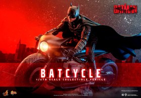 Batcycle The Batman Movie Masterpiece 1/6 Action Figure by Hot Toys