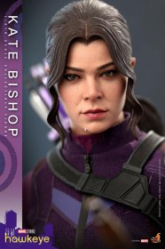 Kate Bishop Hawkeye Masterpiece 1/6 Action Figure by Hot Toys