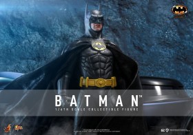 Batman (1989) Movie Masterpiece 1/6 Action Figure Batman by Hot Toys