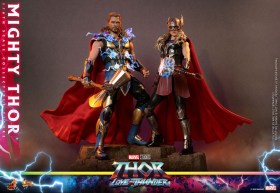 Mighty Thor Thor Love and Thunder Masterpiece 1/6 Action Figure by Hot Toys