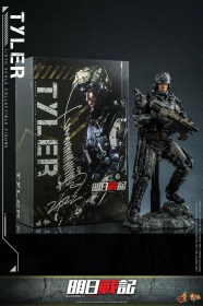 Tyler Warriors of Future Movie Masterpiece 1/6 Action Figure by Hot Toys