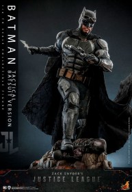 Batman (Tactical Batsuit Version) Zack Snyder`s Justice League 1/6 Action Figure by Hot Toys