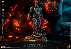 Batman (Tactical Batsuit Version) Zack Snyder`s Justice League 1/6 Action Figure by Hot Toys