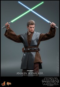 Anakin Skywalker Star Wars Episode II 1/6 Action Figure by Hot Toys