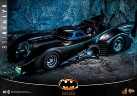 Batmobile Batman (1989) Movie Masterpiece 1/6 Action Figure by Hot Toys